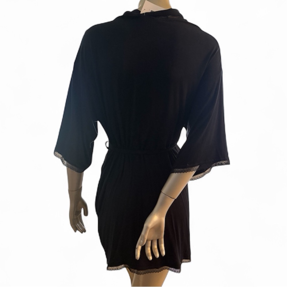 Be Wicked Soft Knit Robe- NWT- Multiple Sizes! - Picture 2 of 4